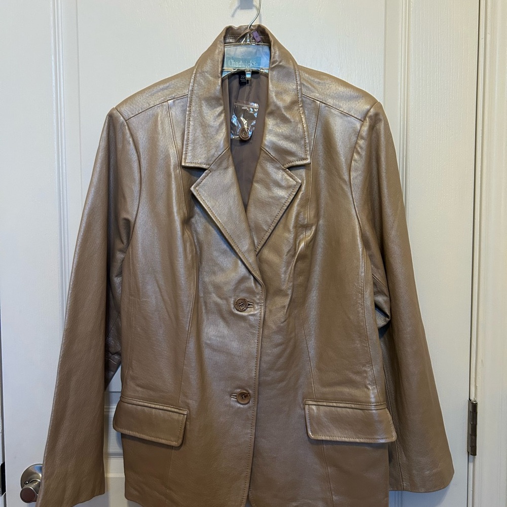 Chadwicks Tan Leather Jacket with Notched Lapels